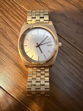 Nixon Men's Time Teller Watch